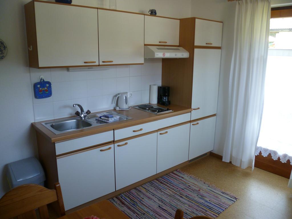Haus Slechta Apartment Кицбюел Стая снимка