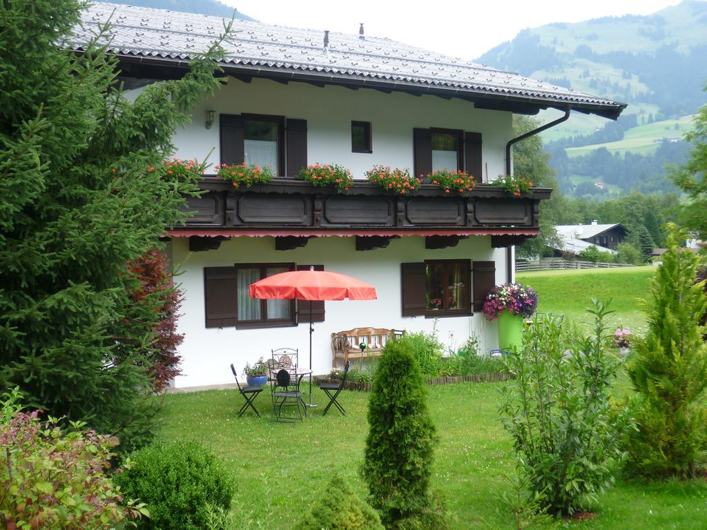 Haus Slechta Apartment Кицбюел Стая снимка