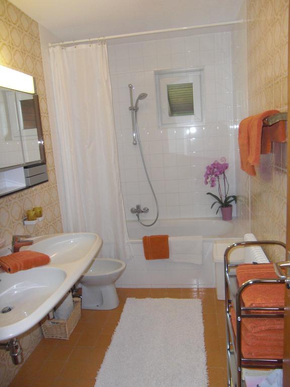 Haus Slechta Apartment Кицбюел Стая снимка